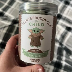 Mandalorian The Child Scentsy Clip